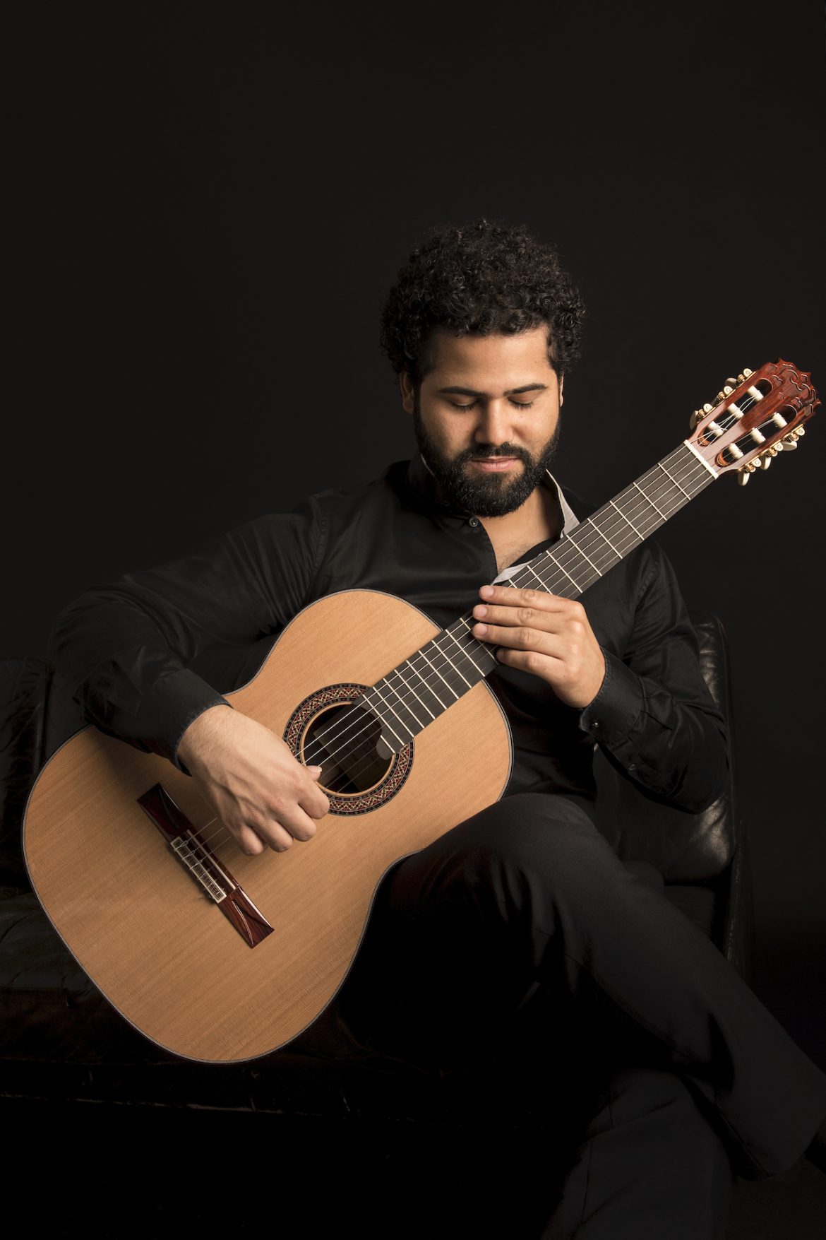 Pedro Aguiar Guitar
